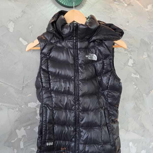노스페이스 눕시 600 필 파워 블랙 패딩 조끼 S