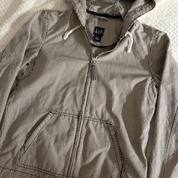 갭 스트라이프 빈티지 후드집업