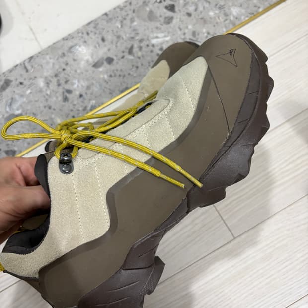 로아 카타리나 샌드 브라운 / Roa Katharina Sand Brow