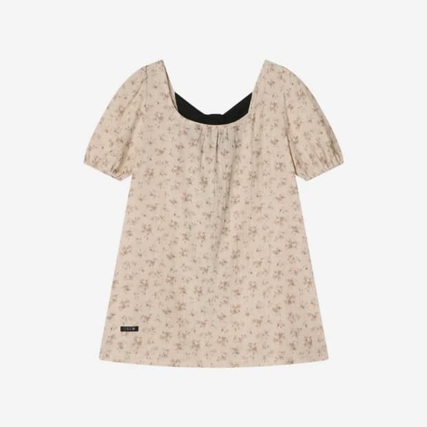 콜로신스 블랙 타이 블라우스 빈티지플라워