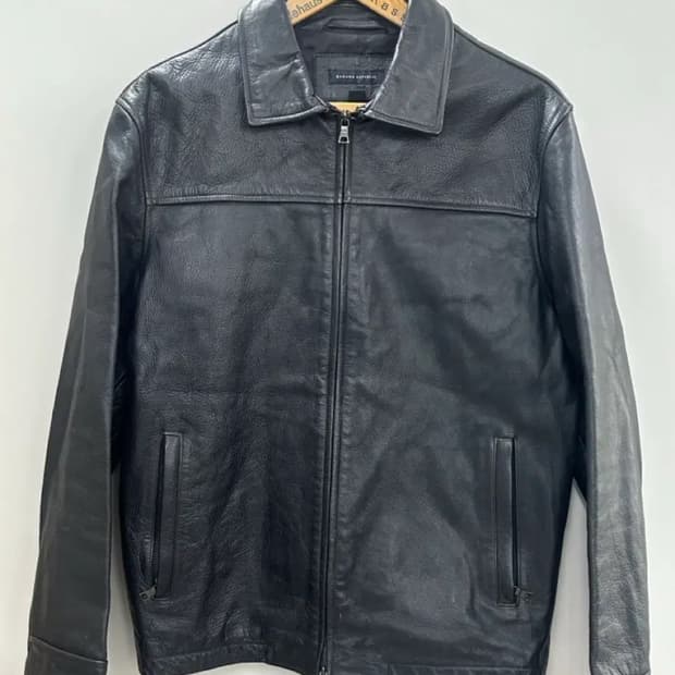 바나나리퍼블릭 카우레더 m