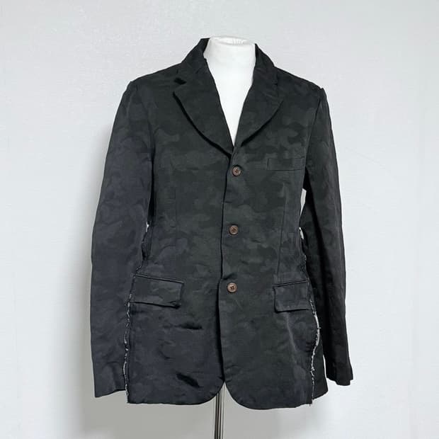 25ss 블랙 꼼데가르송 카모플라쥬 zip 자켓 m