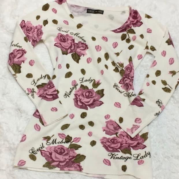 세실맥비 로즈 니트 튜닉 오네갸루 히메갸루 로걀 빈티지 일브스나계