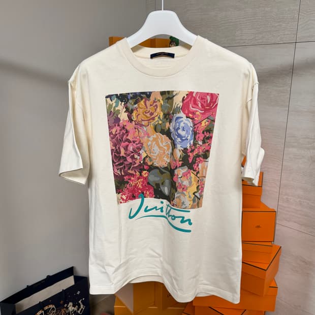 [XL사이즈]루이비통 플라워 태피스트리 반팔 티셔츠