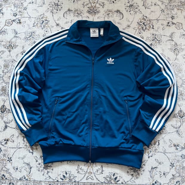 아디다스 신형 파이어버드 트랙탑 져지