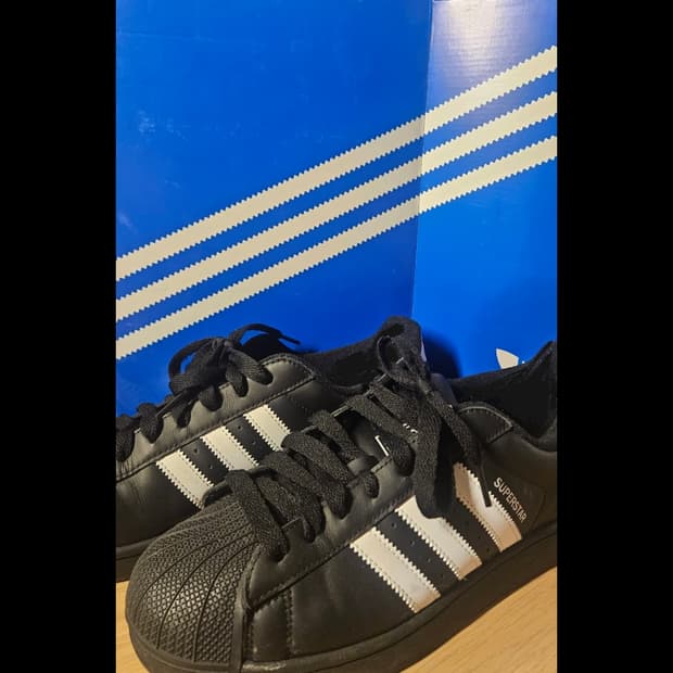 아디다스 슈퍼스타 275
