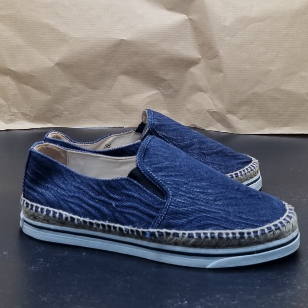 지미추 에스파듀38 235