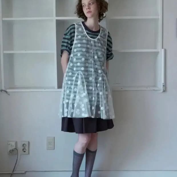 노컨텐츠 메쉬 도트 레이어드 원피스