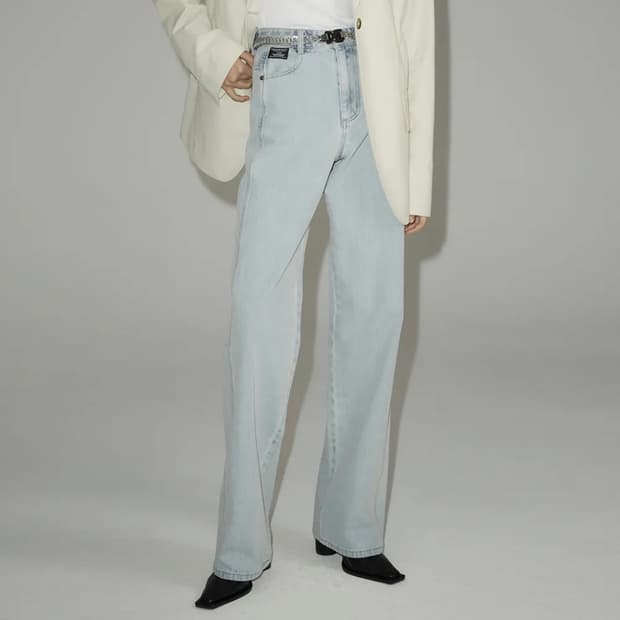 으음키임 시그니쳐 세미 와이드 데님 연청 S