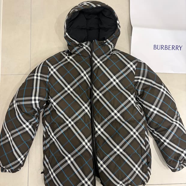 버버리 리버시블 패딩