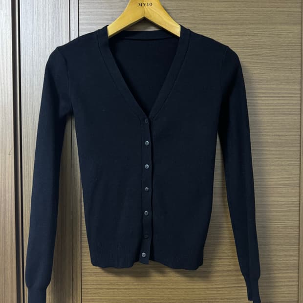 블랙 가디건 black cardigan 