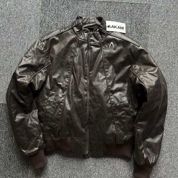아캄 Piping Leather Blouson (Brown)