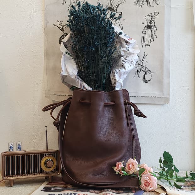 90s 올드코치 레더백 마리에타 드로스트링 숄더백 코치 복조리백