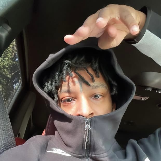 나이키 테크 플리스 다크 그레이 헤더 블랙 조거 팬츠