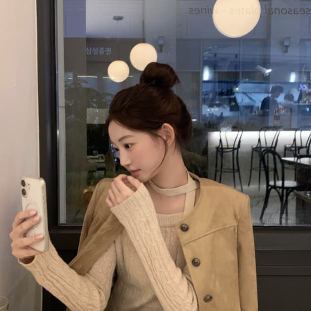 제니오 시나몬 케이블 니트 베이지