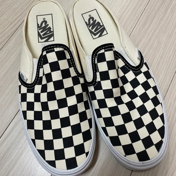 반스 클래식 슬립온 뮬 체커보드 블랙화이트 255