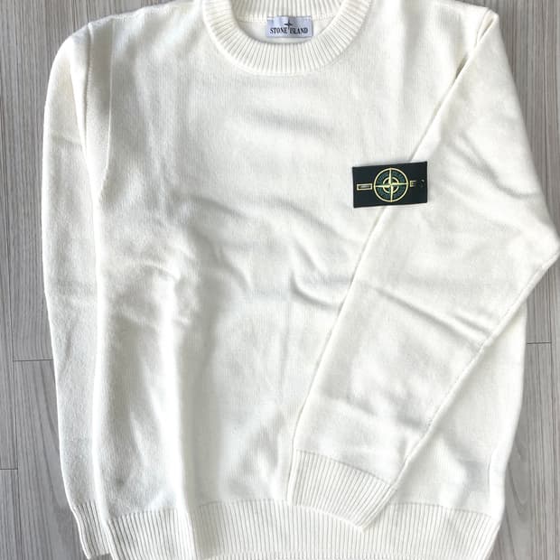 [새상품] 스톤아일랜드 램스울 리브 라운드 니트 