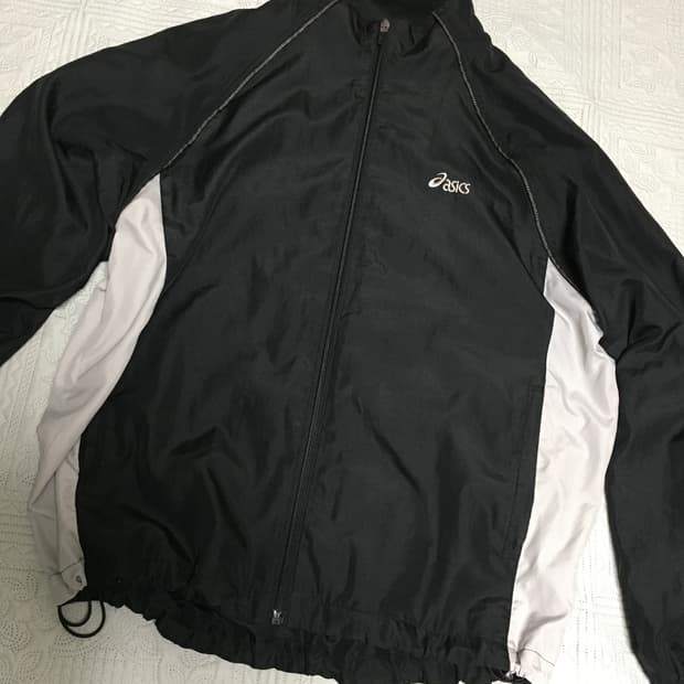 아식스  올드스쿨 바람막이 자켓