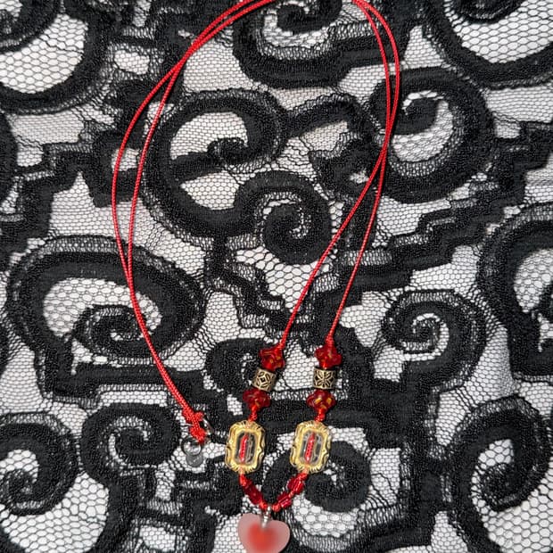 LONG necklace
