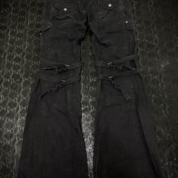 00’s Bondage Detail Flared Low rise Pant