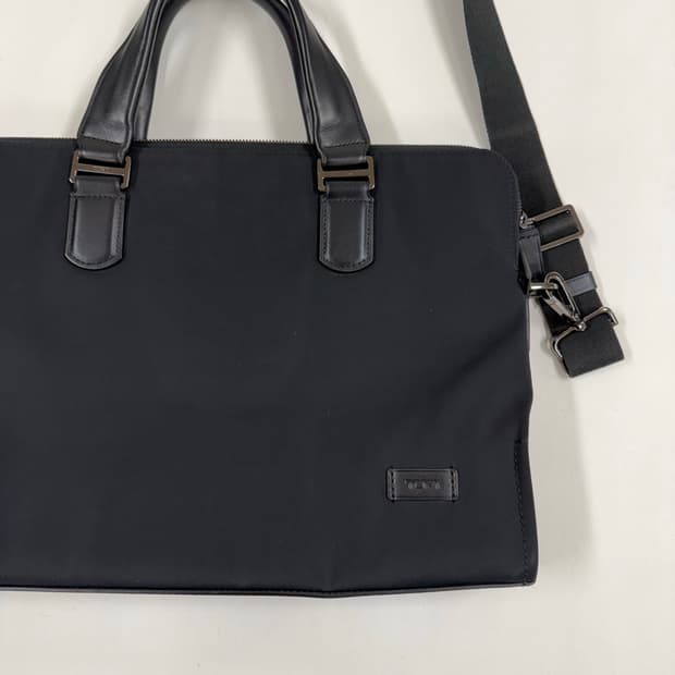 TUMI 해리슨 세네카 슬림 브리프 66000D