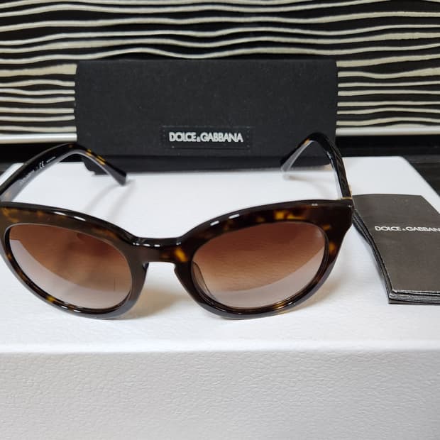 Dolce & Gabbana 돌체앤가바나 DG 4249F 선글라스