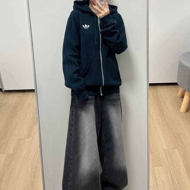 아디다스 파이어버드 자수로고 블랙 후드집업