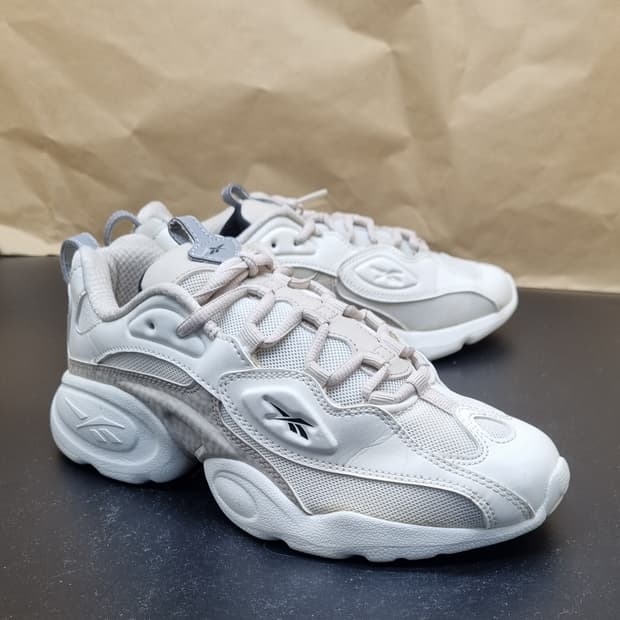 리복 엘레트로 여성운동화240 