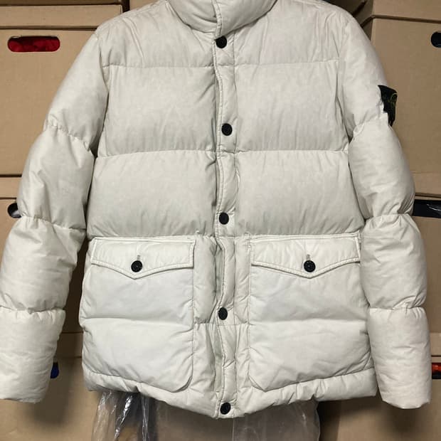 [M] 스톤아일랜드 레진 포플린 다운 TC 자켓