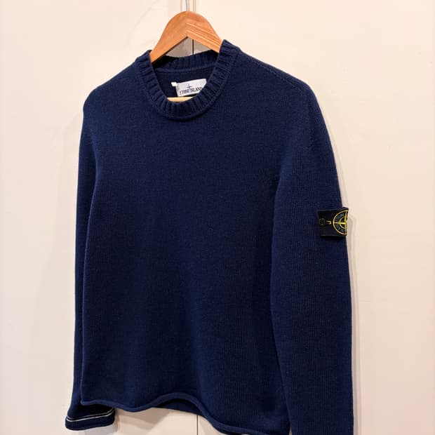 스톤아일랜드 와펜 울 니트 스웨터