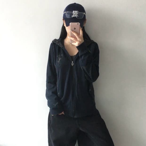 퓨마 페라리 후드집업