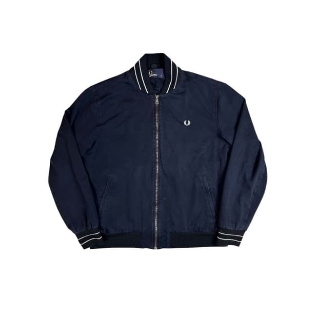 (L) 프레드페리 네이비 클래식 로고 블루종 OJ-002