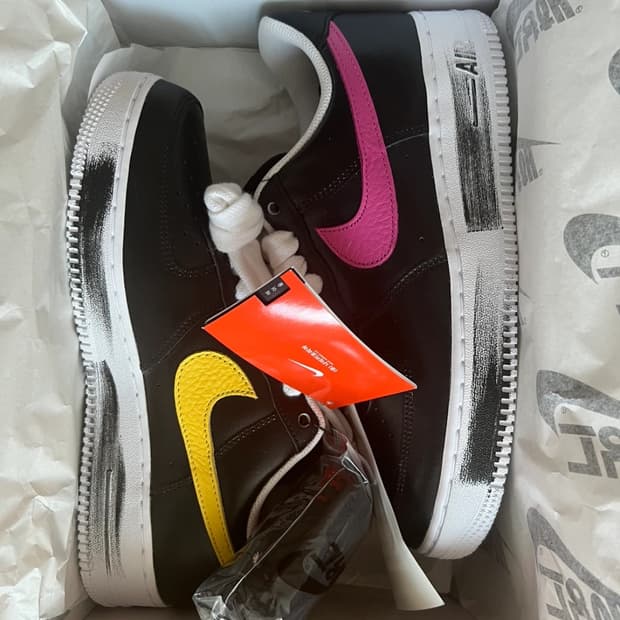 지디 피마원 나이키 파라노이즈 3.0 새제품 팝니다