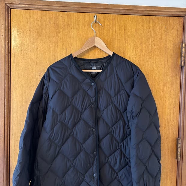 유니클로 울트라라이트 다운 블랙 패딩