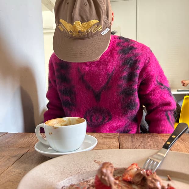 남이서팔 모헤어 니트