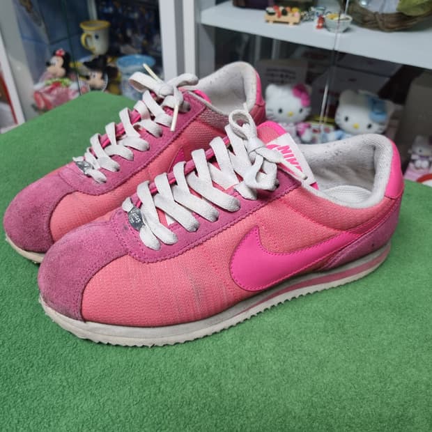 나이키 핑크 코르테즈