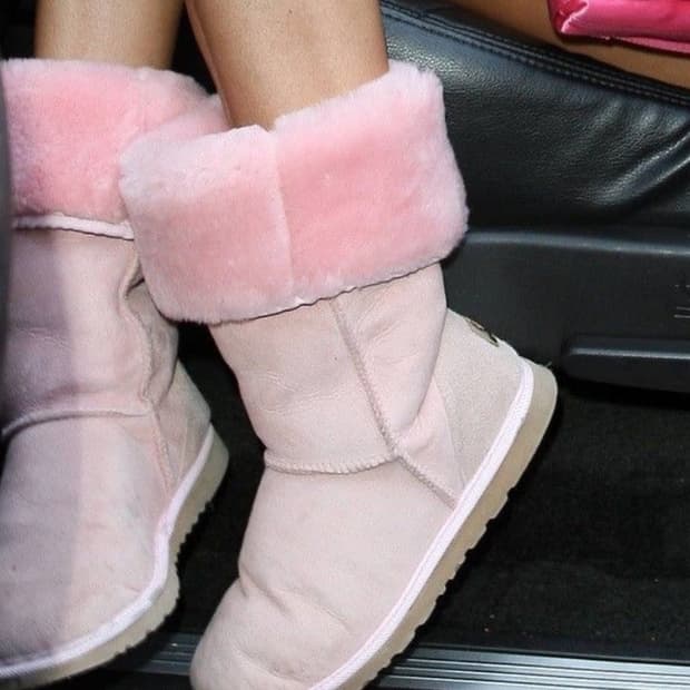 Ugg 어그 델레인 1886 블랙 240