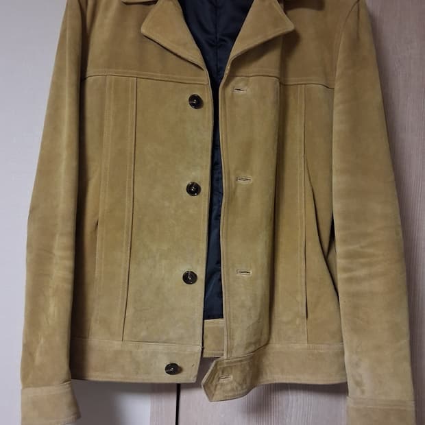 주카페이스 입생로랑 스웨이드 트러커 50