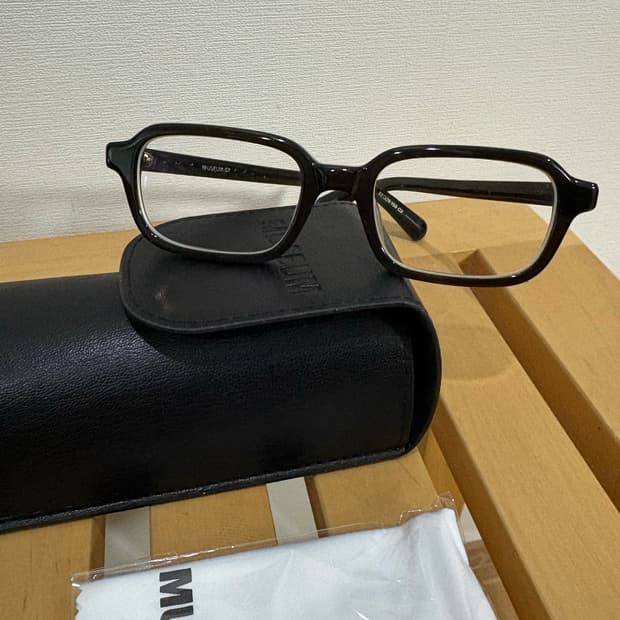 MUSEUM BY BEACON 57안경