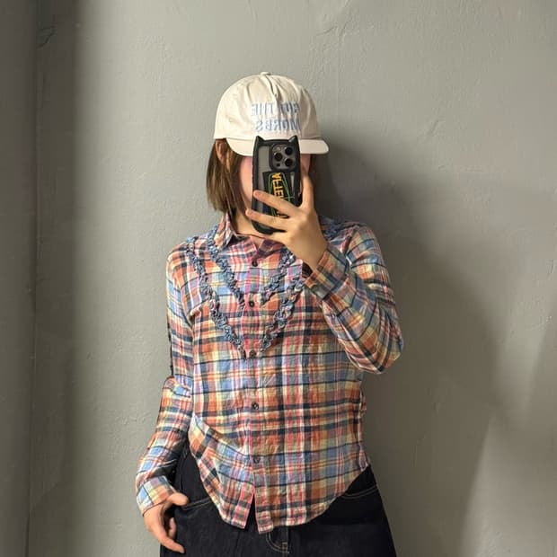 colorful check pattern frill shirt 
