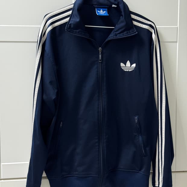 아디다스 구파이어버드 네이비 져지