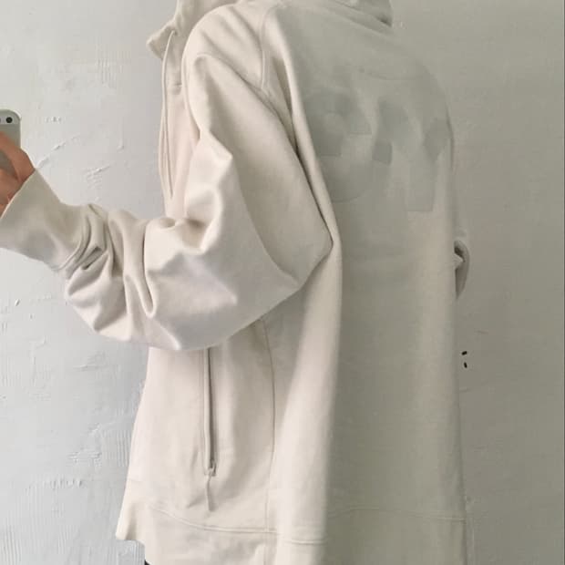 Y-3 요지야마모토 크림 백로고 후드집업