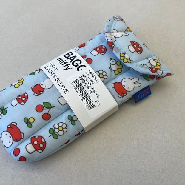 바쿠 BAGGU & 미피 퍼피 안경 슬리브