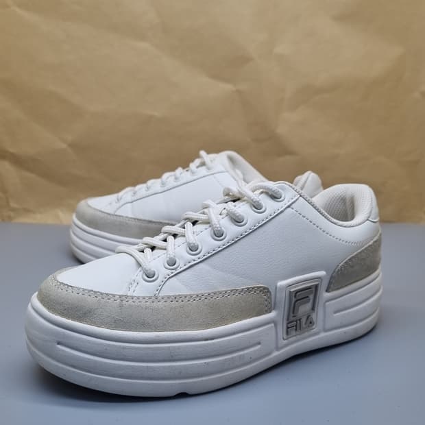 휠라 펑키테니스 여성운동화230 