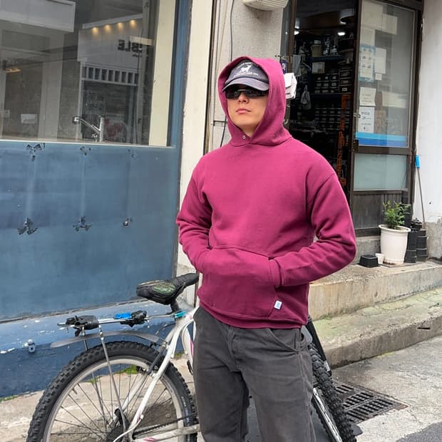 90’s Discus Athletic wine plain hood