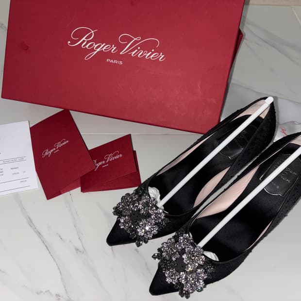 로저비비에 Roger vivier 펌프스 구두 