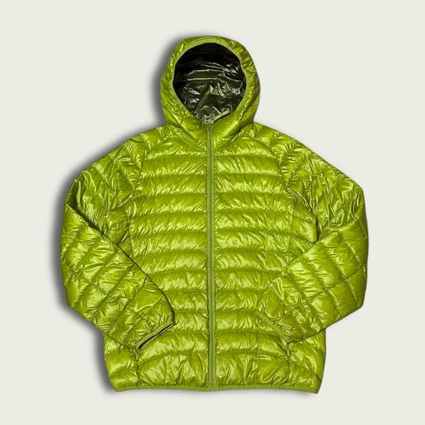 유니클로 후드 경량패딩