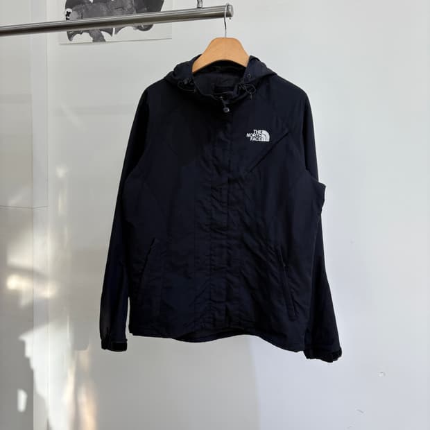 THE NORTH FACE 바람막이