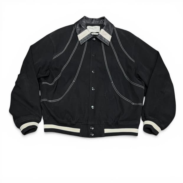 FREE 마뗑킴 MATIN KIM 블랙 스티치 코듀로이 바시티자켓