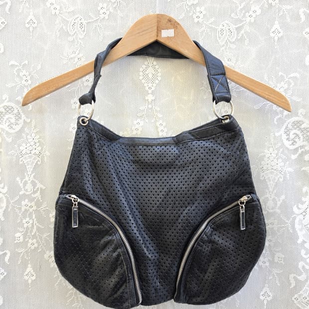 까샤렐 양가죽 숄더백